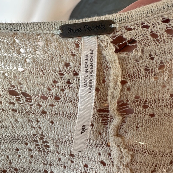 Free People For the Love of Flowers Bell Sleeve Tunic Oversized Small - Picture 8 of 9